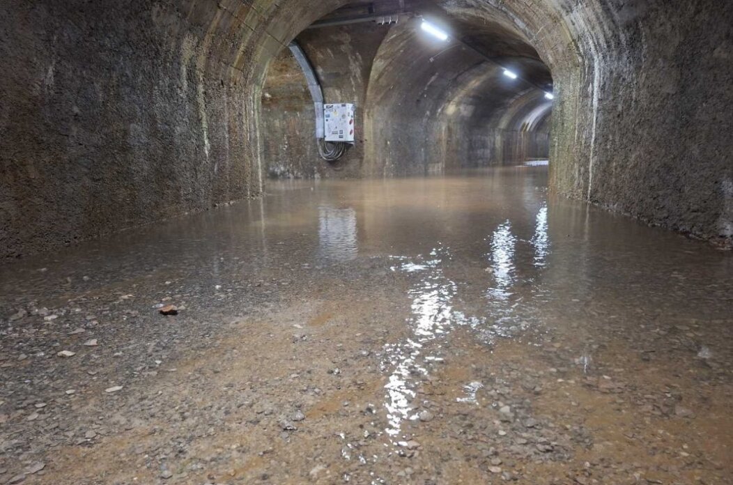 Poplavljeni-dio-Rijeckog-Tunela-1067×800