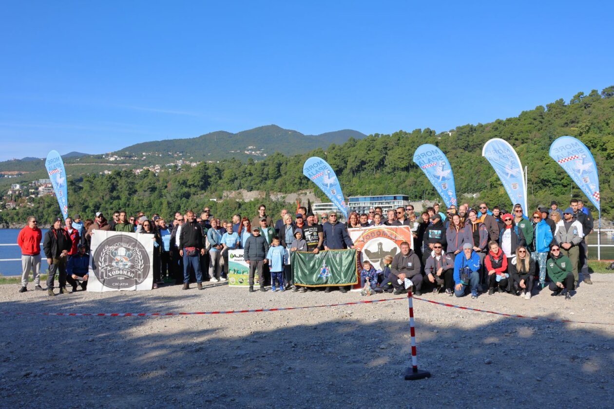 Ronilacka-eko-akcija-More-spaja-2025-6
