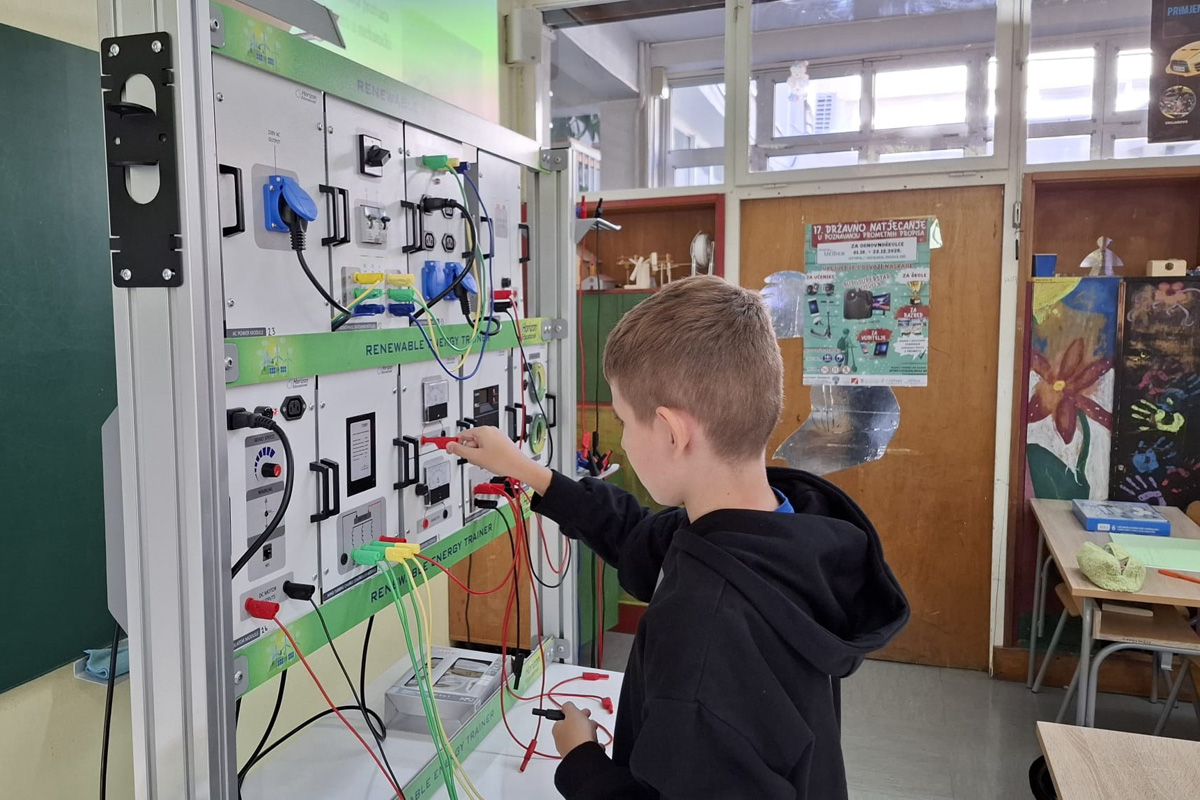 STEM-radionice-NARASTEM-u-OS-Vladimir-Gortan-3 STEM-radionice-NARASTEM-u-OS-Vladimir-Gortan-3