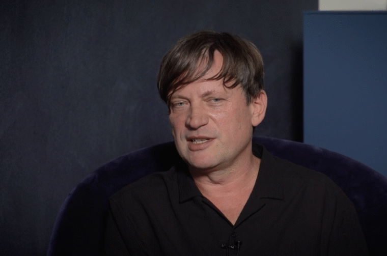 Screenshot 2025-10-16 at 13.04.35