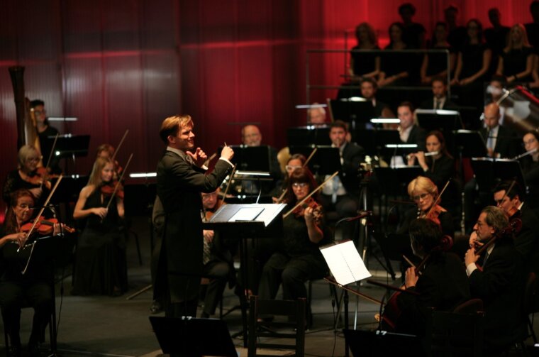 Valentin Egel, orkestar, zbor (1)