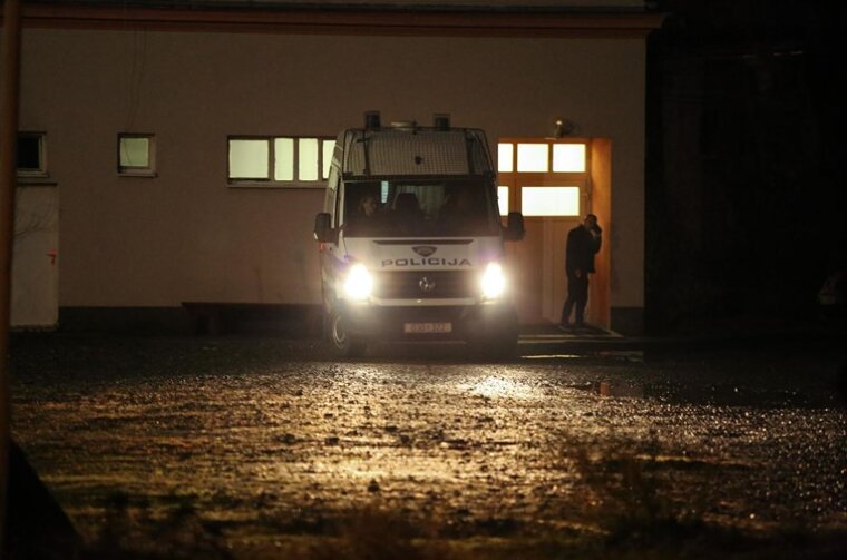 b33a092c-8641-4a6c-bd1c-ecededc8267f