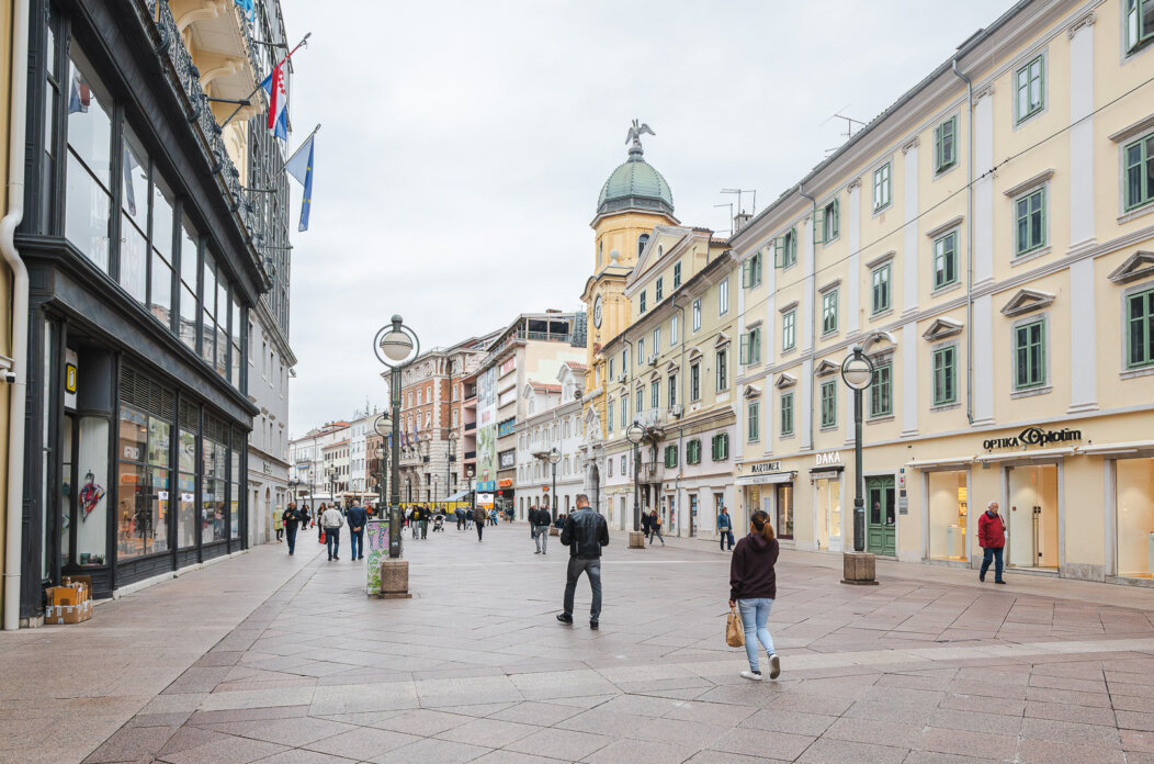 ilustrativna grad Korzo jesen-6118 ilustrativna grad Korzo jesen-6118