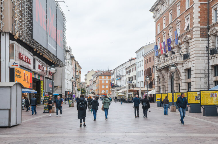 ilustrativna grad Korzo jesen-6130 ilustrativna grad Korzo jesen-6130