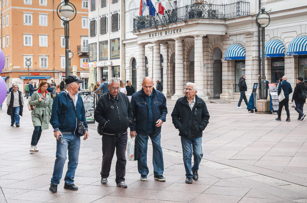 ilustrativna grad jesen Korzo-6142