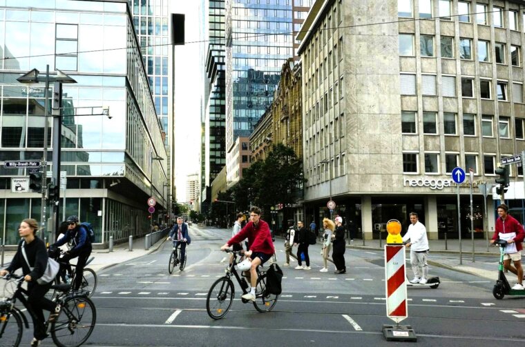 njemačka grad bicikl pexels