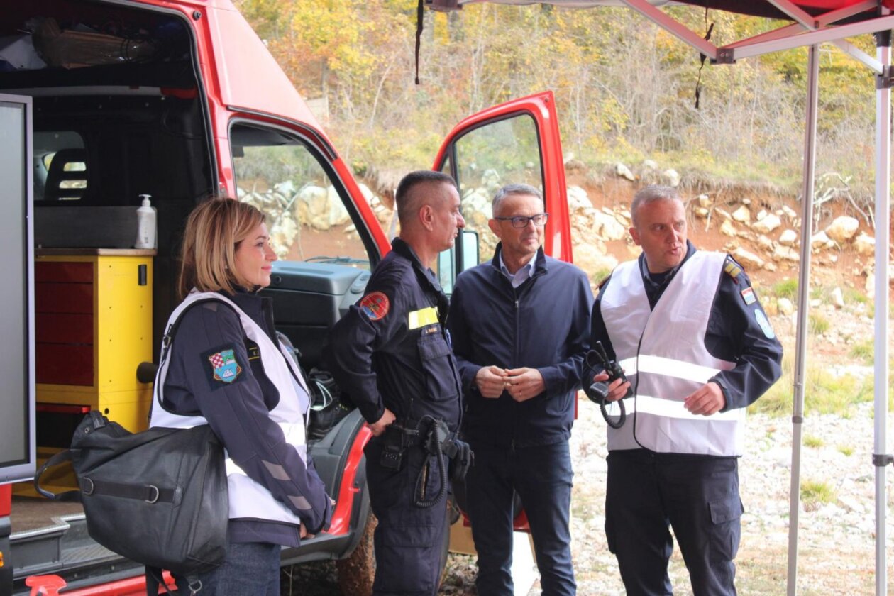 vježba sigurnost pgž listopad 2025 1 vježba sigurnost pgž listopad 2025 1