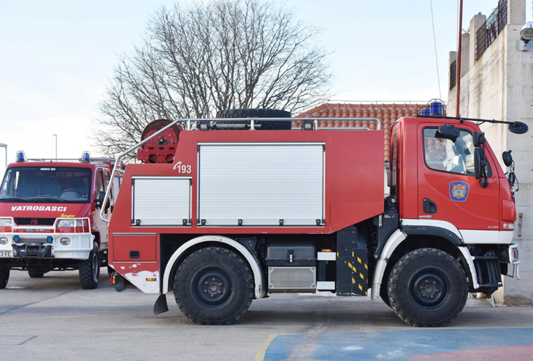 29405ef8-60f8-4894-b04e-567d27f94161 29405ef8-60f8-4894-b04e-567d27f94161