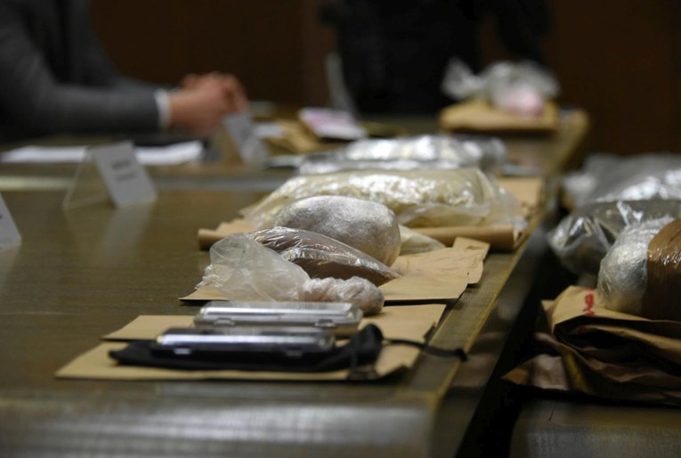 4cb6f4c3-2dae-48cf-b61f-bba48c844e59