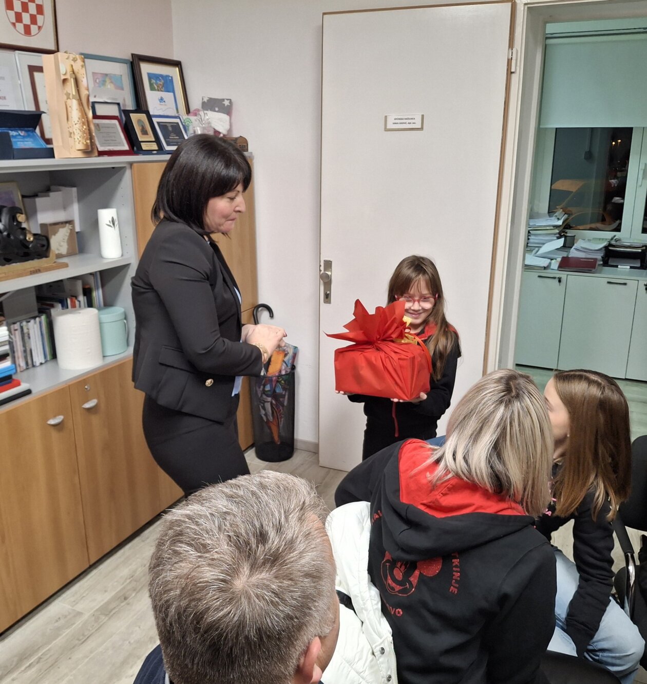 587307997_1206648924612977_2082029838137689841_n