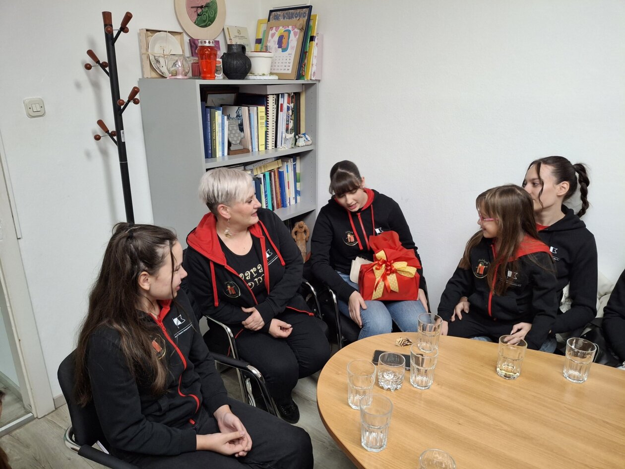 587517436_1206649087946294_1689488609423677029_n