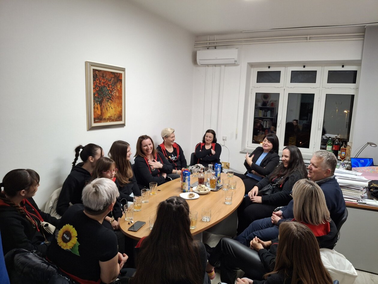 587693969_1206648807946322_1368706045767776019_n