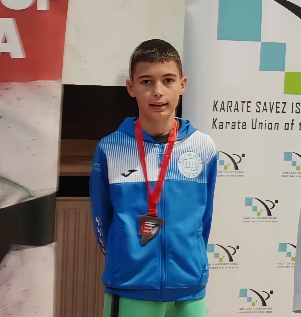 588803842_122242431140191799_7582449258188260672_n