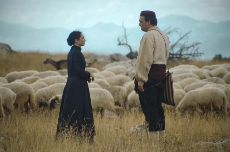 Bog-nece-pomoci_2_copyright-Kinorama