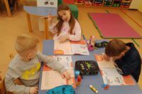 Djevojcica-i-medo-2-1024×768 Djevojcica-i-medo-2-1024×768