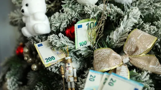 H-275a8c06-b89f-415a-b494-d783368db7d2-550