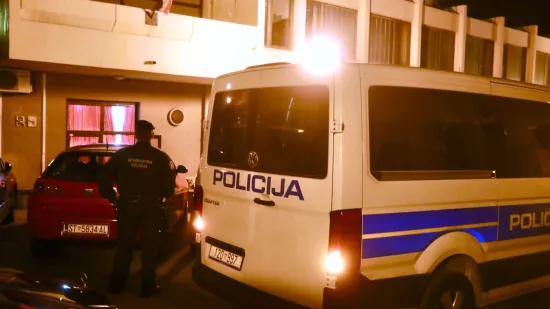 H-90ddbb35-4b38-458e-8254-db3d4a8343b7-550