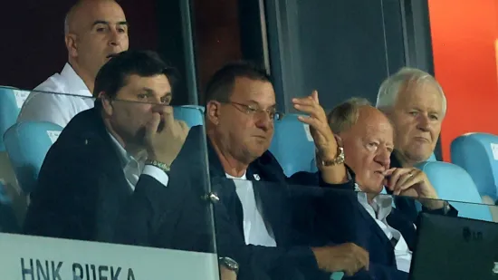 H-ba4a154d-b728-43aa-8242-eca4fd7c73cd-550