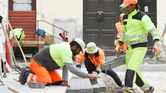 H-e0d3ddc4-32f2-11f0-a21f-72c51a5f9be6-550 H-e0d3ddc4-32f2-11f0-a21f-72c51a5f9be6-550