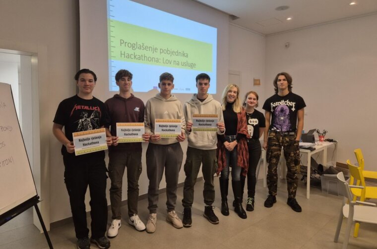 Hackaton-Lov-na-usluge-6-1200×800 (1)