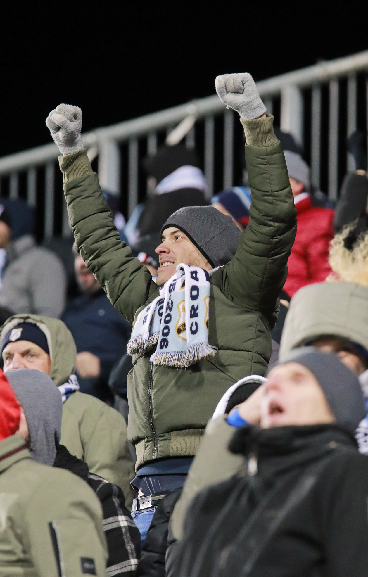 IMG_20251122_190514 IMG_20251122_190514