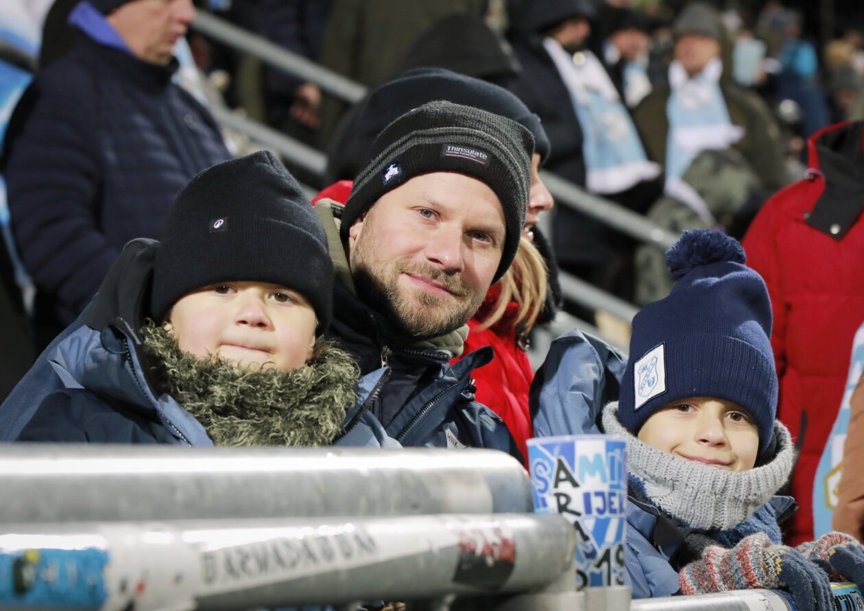 IMG_20251122_191618 IMG_20251122_191618