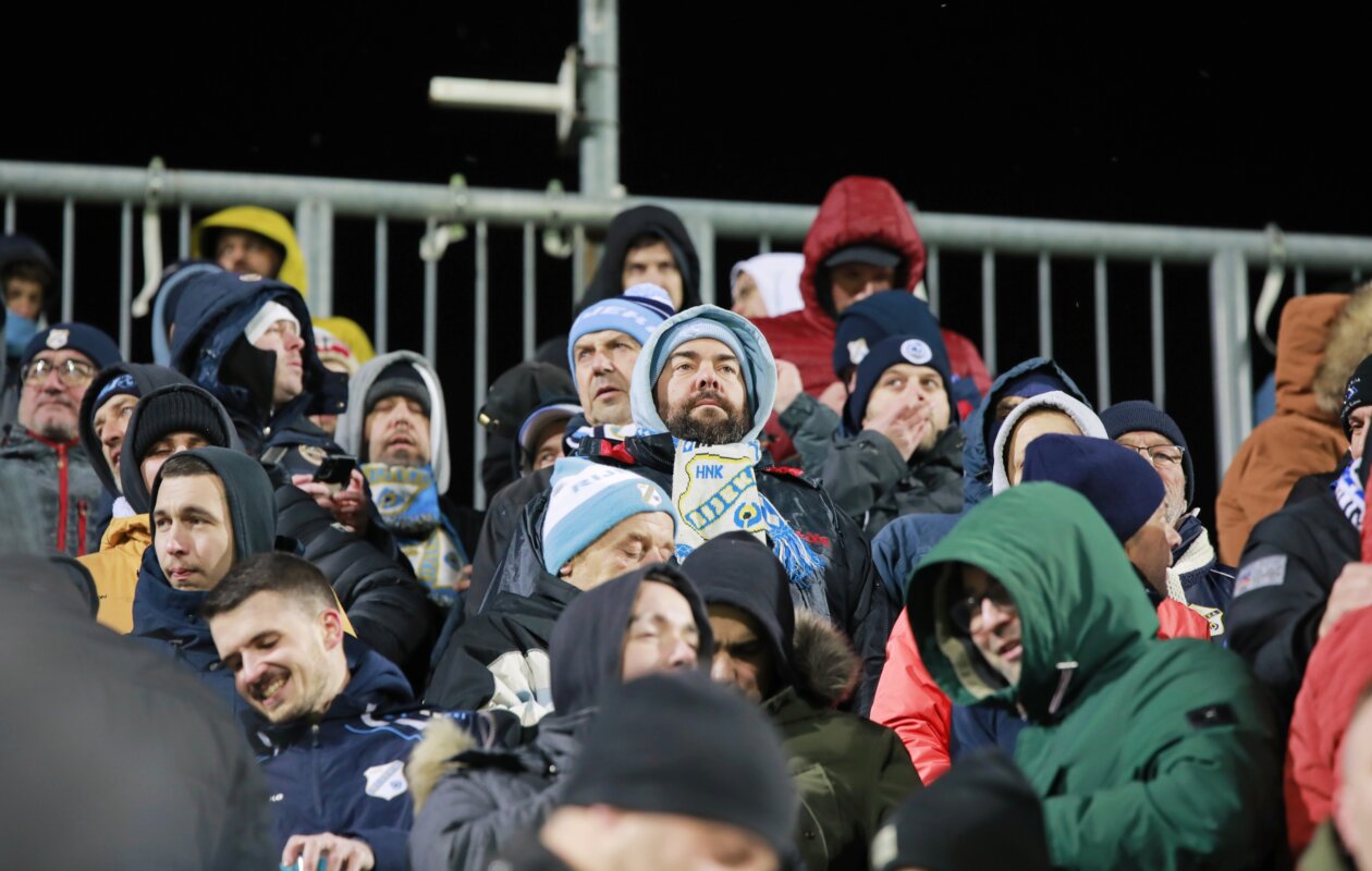 IMG_20251122_191654 IMG_20251122_191654