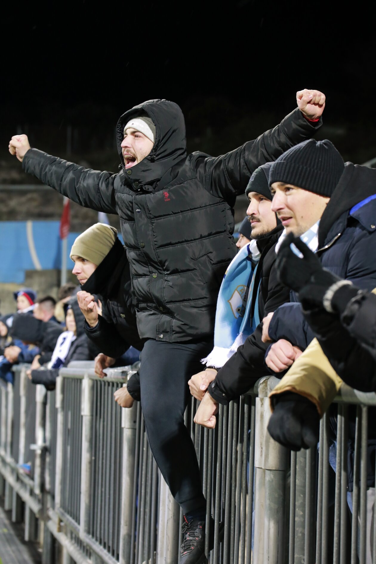 IMG_20251122_192520 IMG_20251122_192520