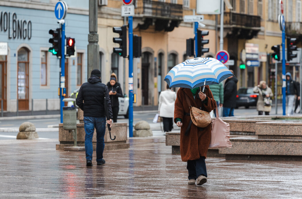 Ilustrativna jesen hladnoća kiša -0303