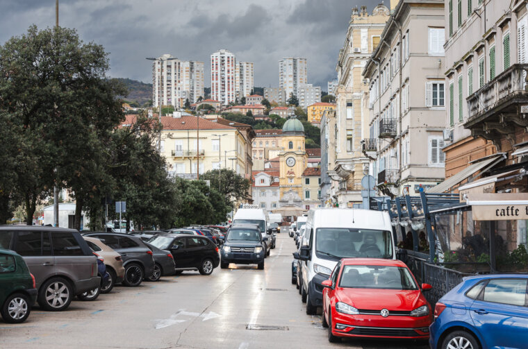 Ilustrativna jesen promet -0020