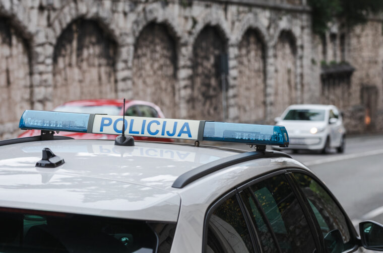 Ilustrativna jesen promet Ulica Žrtava fašizma policija-0160 Ilustrativna jesen promet Ulica Žrtava fašizma policija-0160