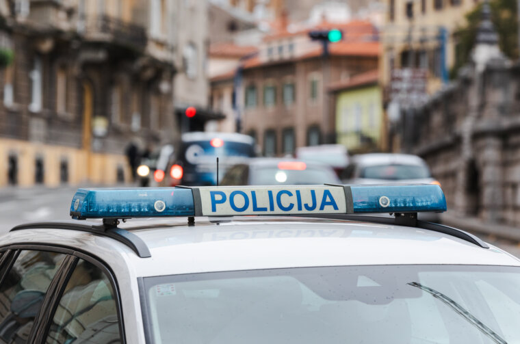 Ilustrativna jesen promet Ulica Žrtava fašizma policija-0165