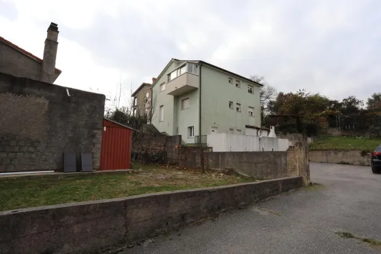 O-8e8e8e77-820c-46bf-97ab-9a9e530c7d52-550 O-8e8e8e77-820c-46bf-97ab-9a9e530c7d52-550