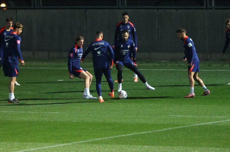 Rijeka: Hrvatski nogometni reprezetativci odradili trening