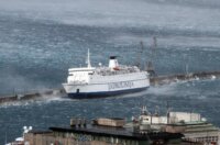 ARHIVA: Na dananji 2013. dan olujna bura s orkanskim udarima  poharala je Rijeku