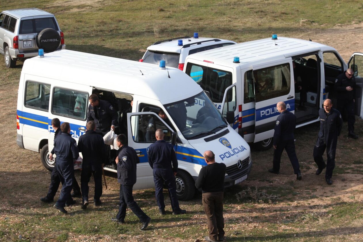 Kronologija potrage za Antonijom Bili? i su?enje Draganu Paravinji, arhiva