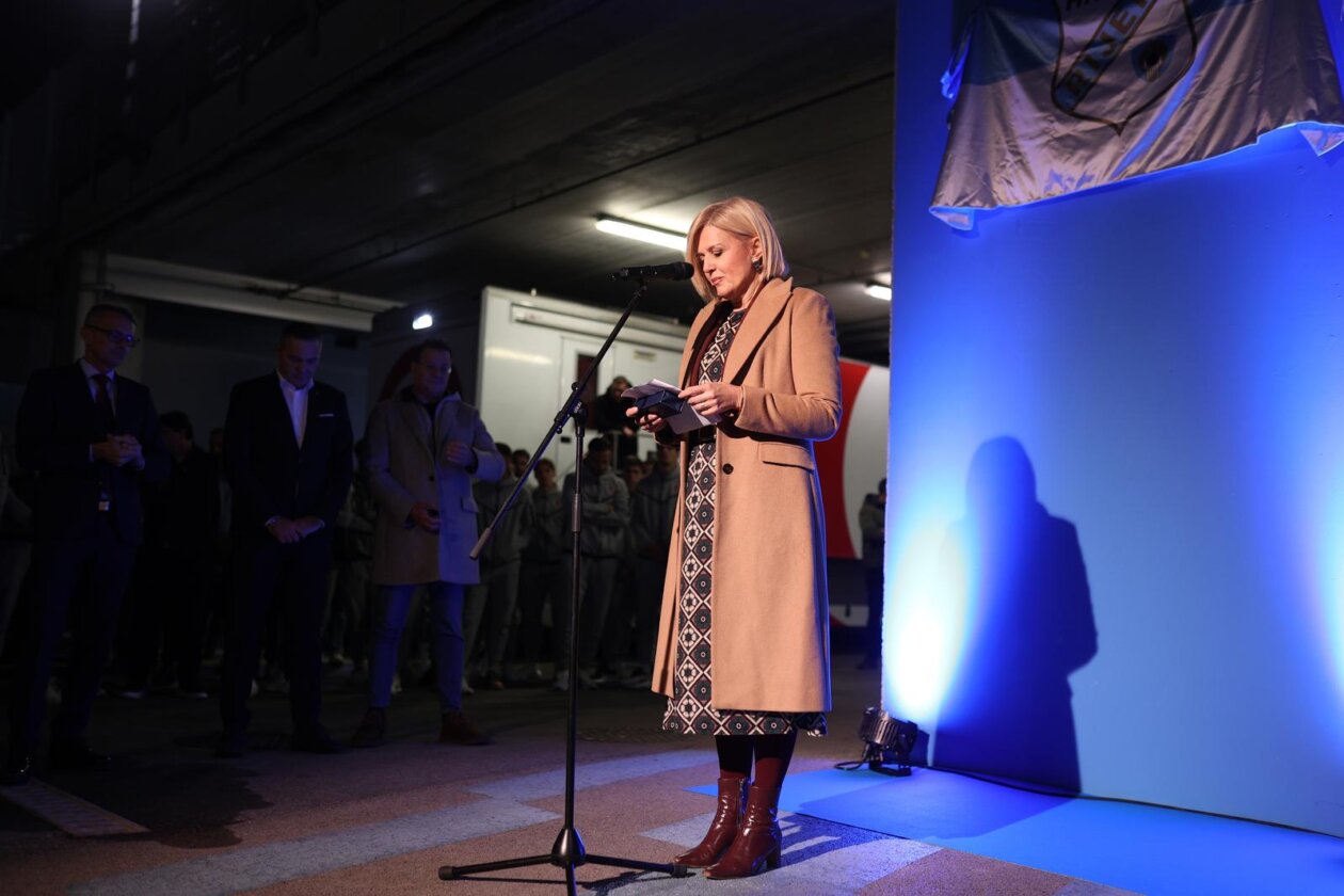 Rijeka: Otkrivanje ploče u čast Deana Šćulca Rijeka: Otkrivanje ploče u čast Deana Šćulca