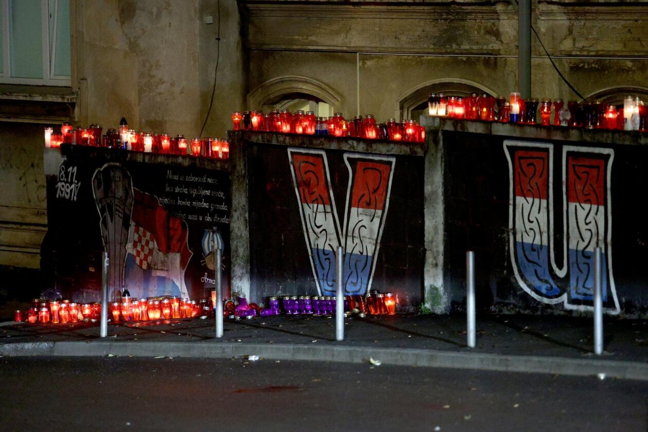 Armada RIjeka organizirala mimohod u čast žrtve Vukovara