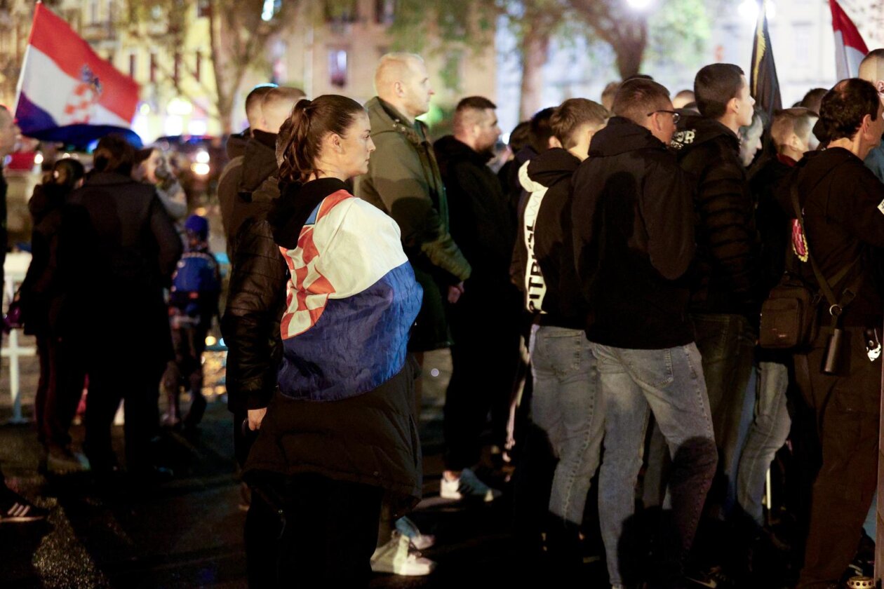 Armada RIjeka organizirala mimohod u čast žrtve Vukovara