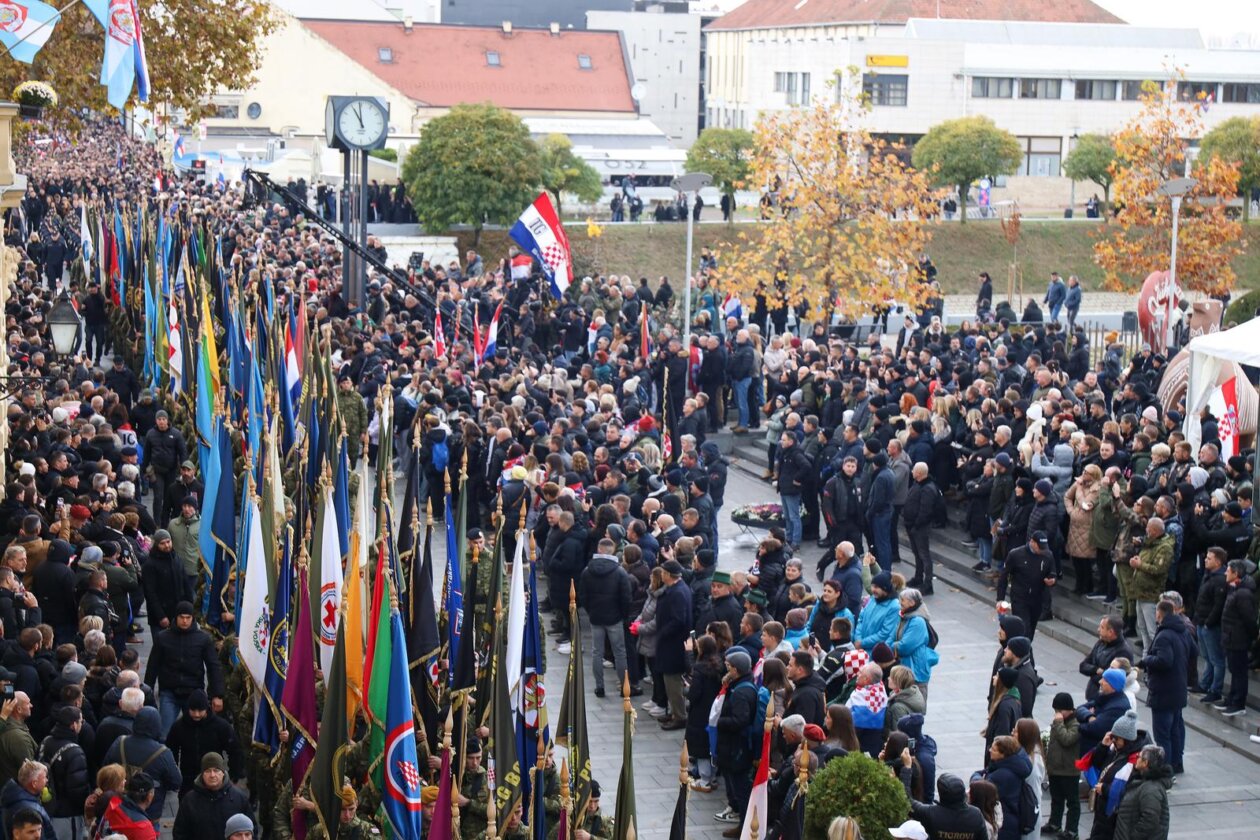 Vukovar: Kolona sjećanja na žrtvu Vukovara