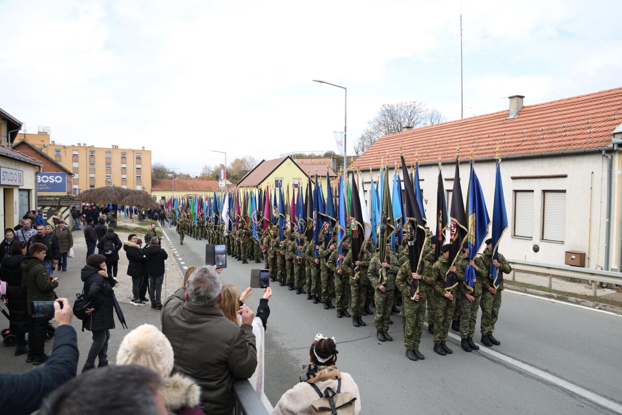 Vukovar: Kolona sjećanja na žrtvu Vukovara