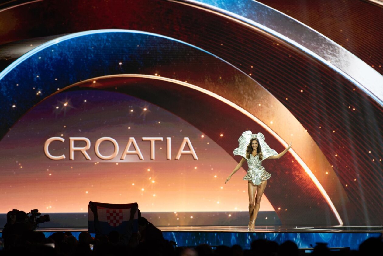 Tajland: Miss Hrvatske Laura Gnjatovi? na 74. reviji nacionalnih kostima za Miss Universe 2025.