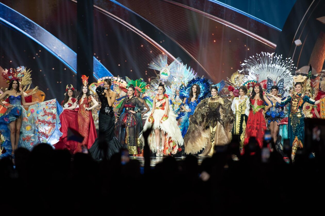 Tajland: Miss Hrvatske Laura Gnjatovi? na 74. reviji nacionalnih kostima za Miss Universe 2025.