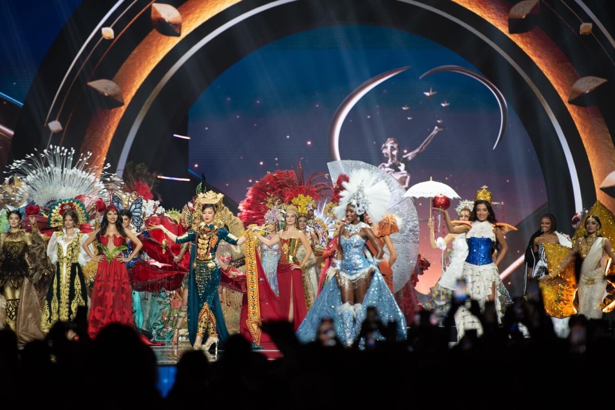 Tajland: Miss Hrvatske Laura Gnjatovi? na 74. reviji nacionalnih kostima za Miss Universe 2025.