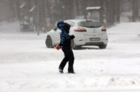 Platak: Zbog lošeg vremena malobrojni izletnici uživaju u snijegu