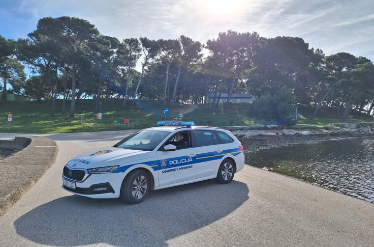 Medulin: Policija istražuje razloge utapanja muškarca u Medulinu