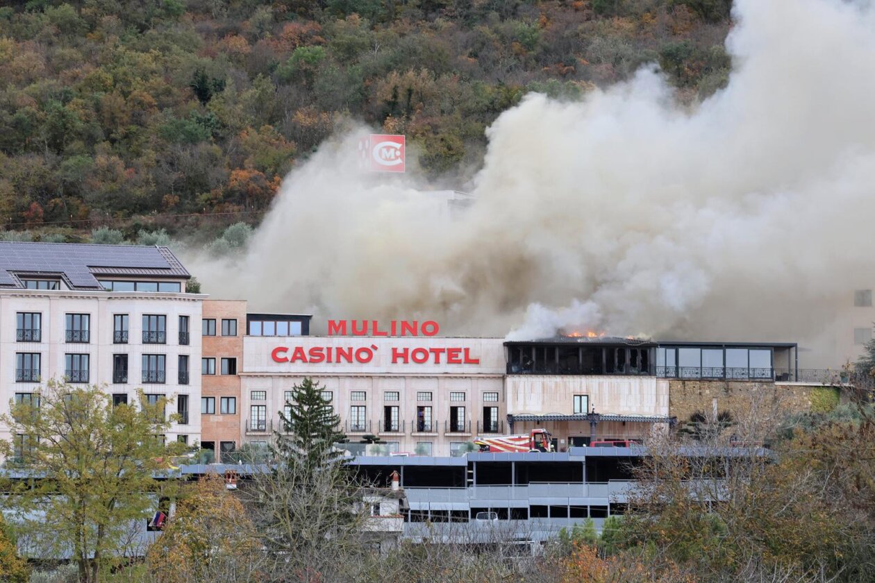 Buje: U hotelu Mulino izbio veliki požar