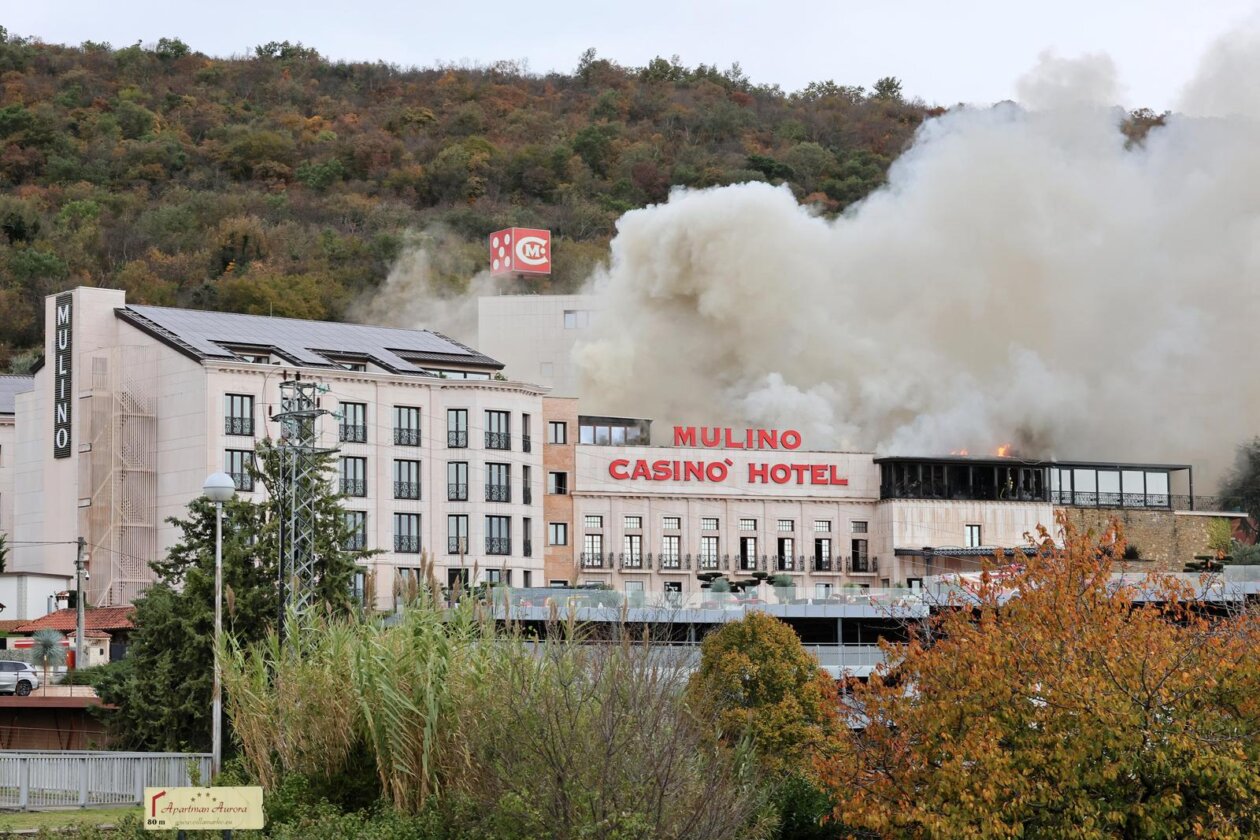 Buje: U hotelu Mulino izbio veliki požar