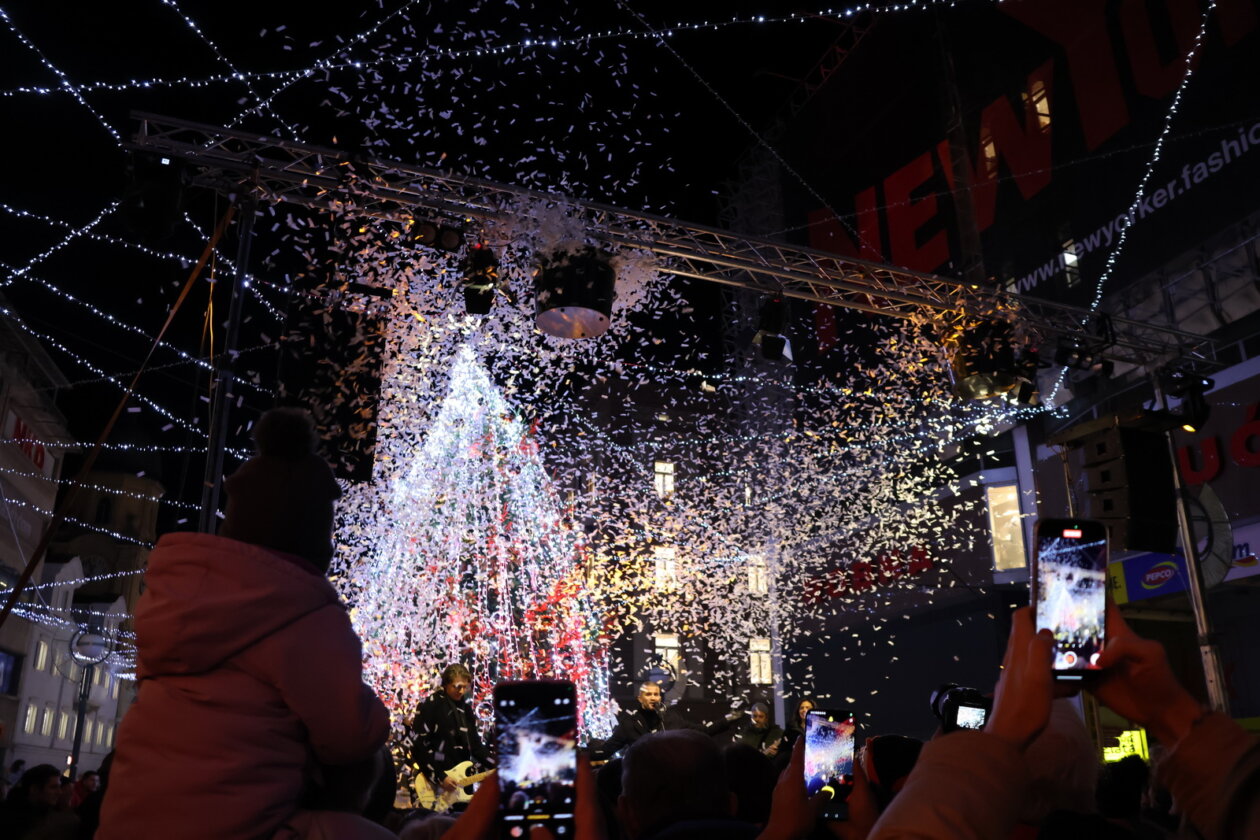 Paljenje-blagdanske-rasvjete-8