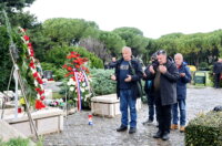 Polaganje-vijenaca-za-Dan-sjecanja-na-Vukovar-i-Skabrnju-15 Polaganje-vijenaca-za-Dan-sjecanja-na-Vukovar-i-Skabrnju-15